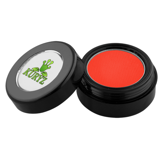 viaGlamour image of a extreme-eyeshadow